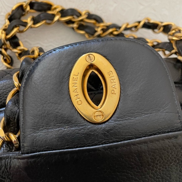 RARE Caviar Chanel Jumbo XL CC Single Flap Vintage Caviar - Picture 14 of 17